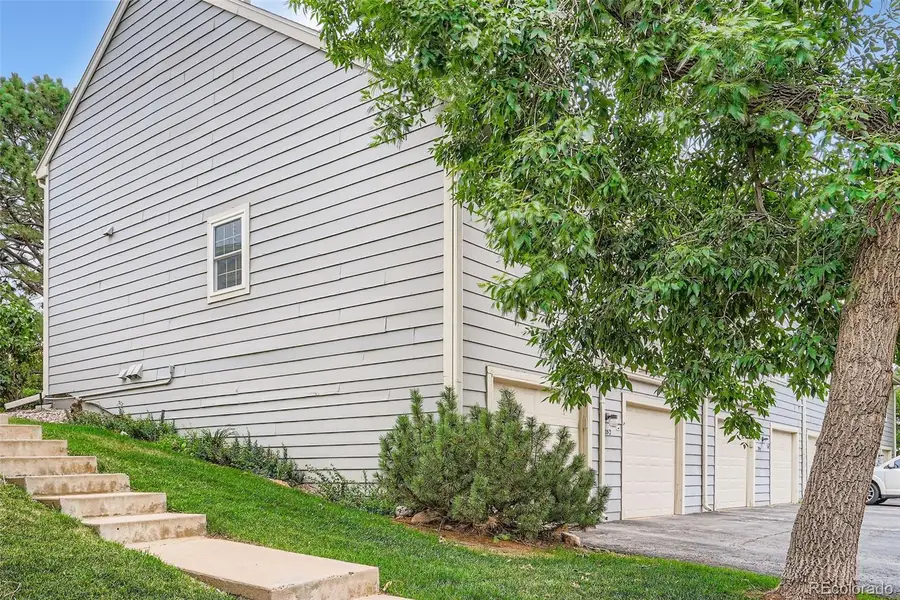 2052 S Worchester Way, Aurora, CO 80014 - Image #2