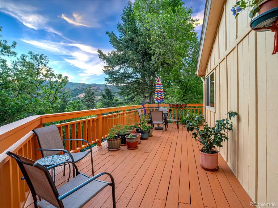 902 High Road, Manitou Springs, CO 80829 - #2