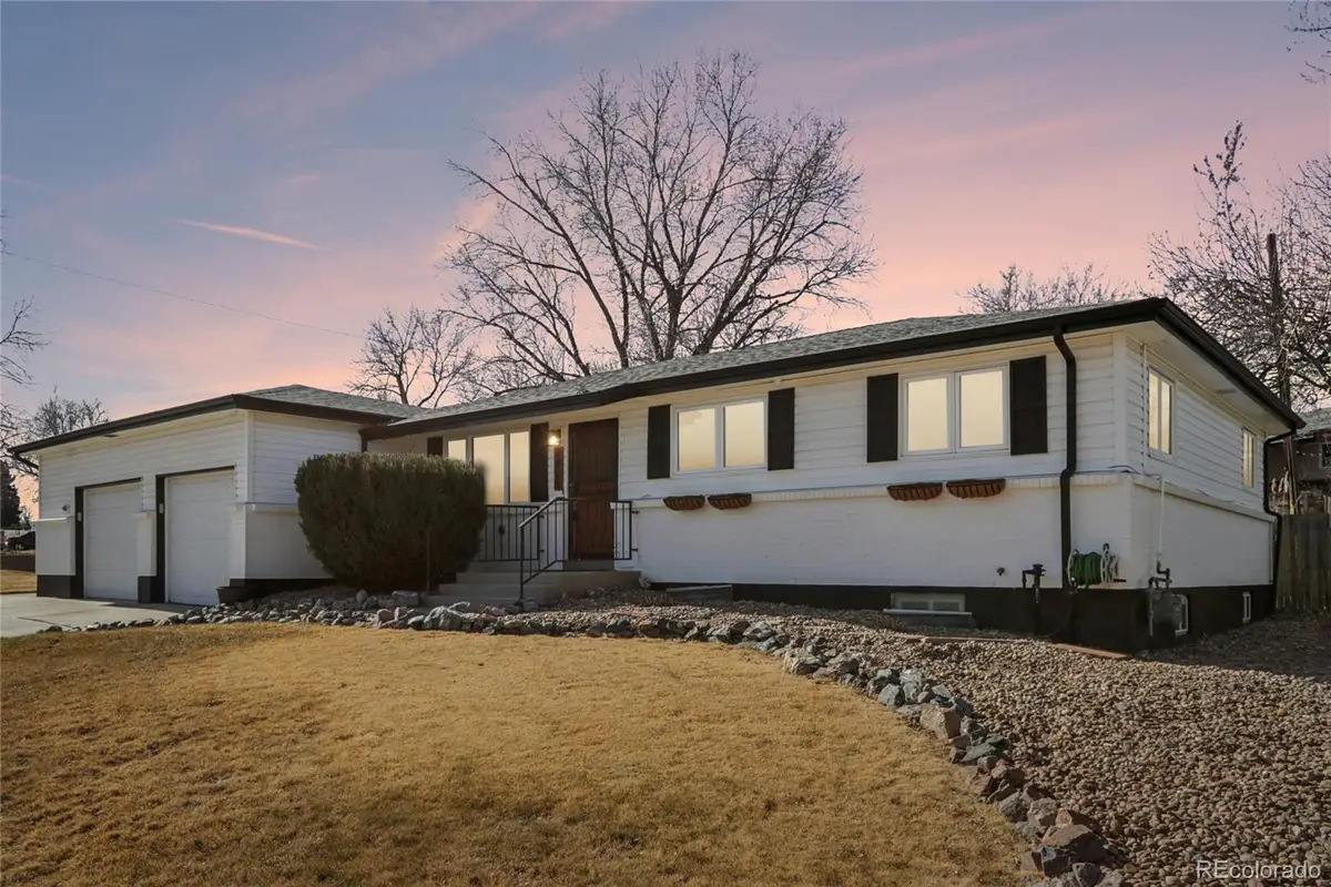 1825 S Saulsbury Court, Lakewood, CO 80232 - #1