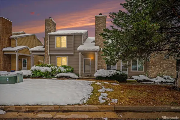 828 Summer Drive, Highlands Ranch, CO 80126