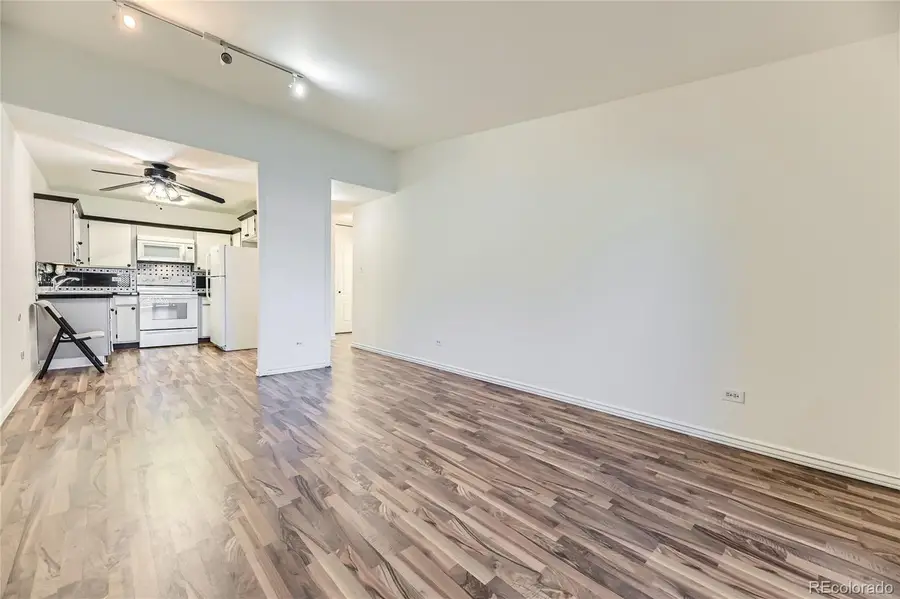 735 S Clinton Street #5B, Denver, CO 80247 - Image #3
