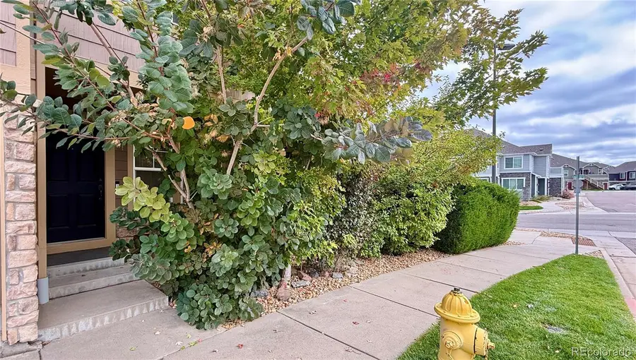 5752 S Addison Way #D, Aurora, CO 80016 - Image #2