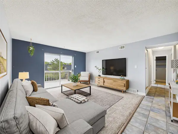 190 E Highline Circle #302, Centennial, CO 80122