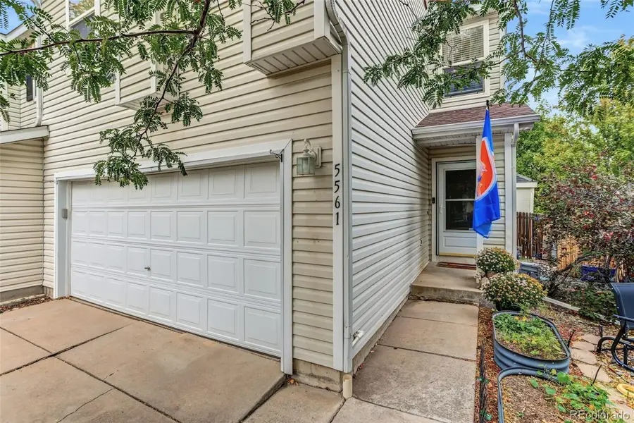 5561 S Quemoy, Aurora, CO 80015 - #3