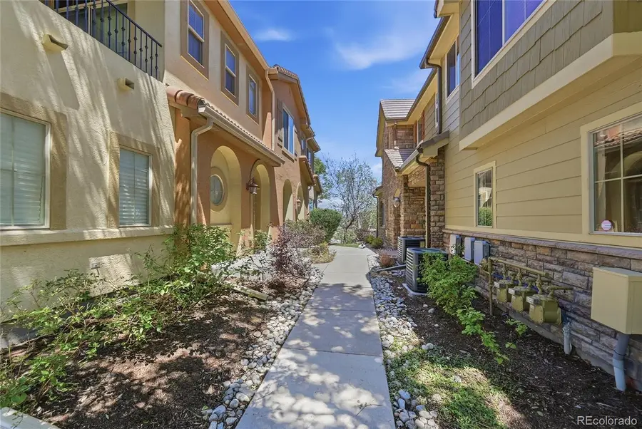 10084 Bluffmont Lane, Lone Tree, CO 80124 - #2