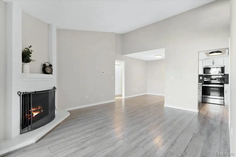 8376 S Upham Way #A304, Littleton, CO 80128 - Image #3