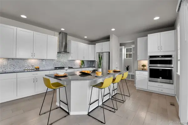 6841 W Asbury Place, Lakewood, CO 80227