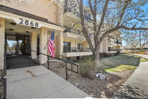 2868 S Heather Gardens Way #109, Aurora, CO 80014