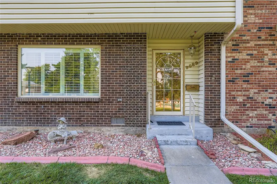 9089 E Nassau Avenue, Denver, CO 80237 - Image #3