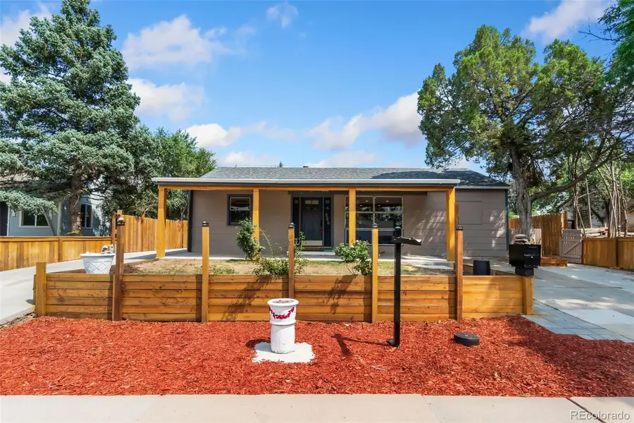 886 Kingston Street, Aurora, CO 80010 - #3
