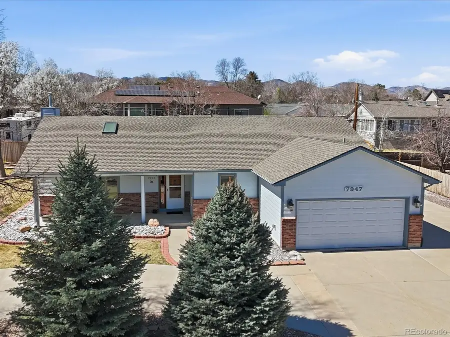 7947 S Dover Street, Littleton, CO 80128 - #3