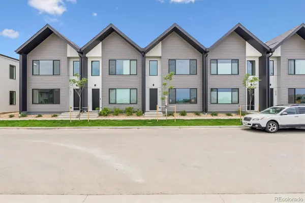 921 Edge Circle, Longmont, CO 80501