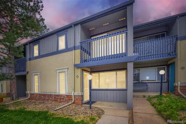 790 W Moorhead Circle #E, Boulder, CO 80305