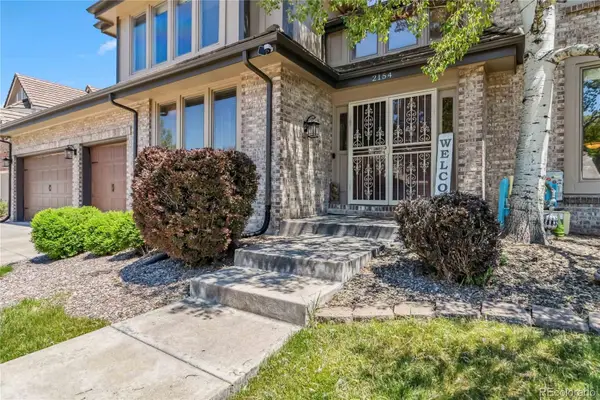 2154 S Parfet Drive, Lakewood, CO 80227