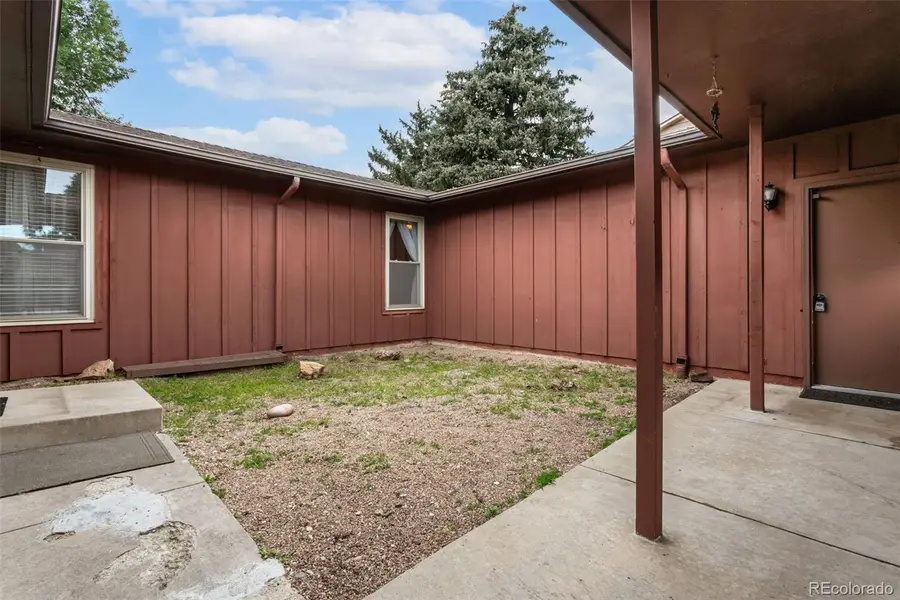 2932 W Whileaway Circle, Colorado Springs, CO 80917 - Image #3
