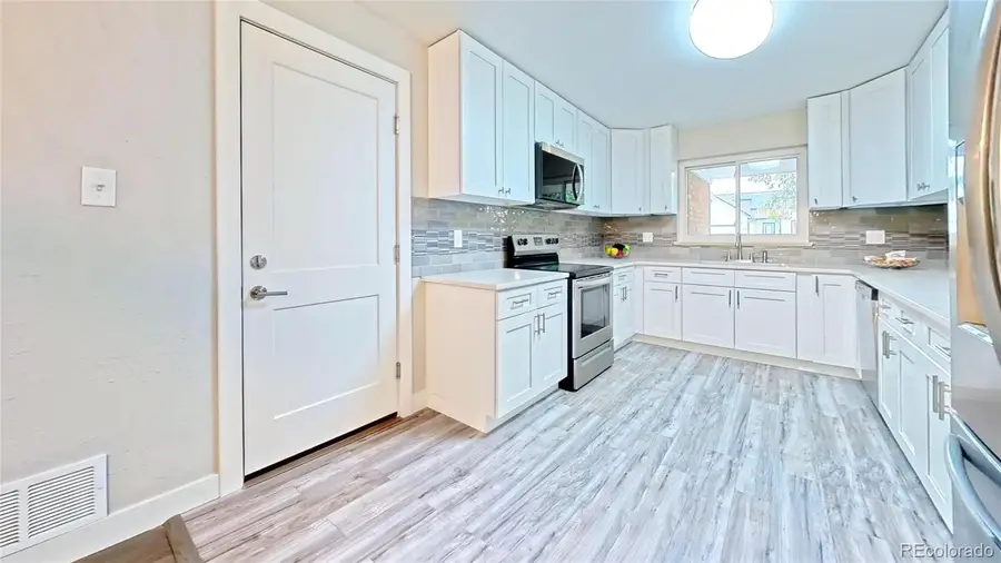 3097 Cimarron Street, Aurora, CO 80011 - Image #2