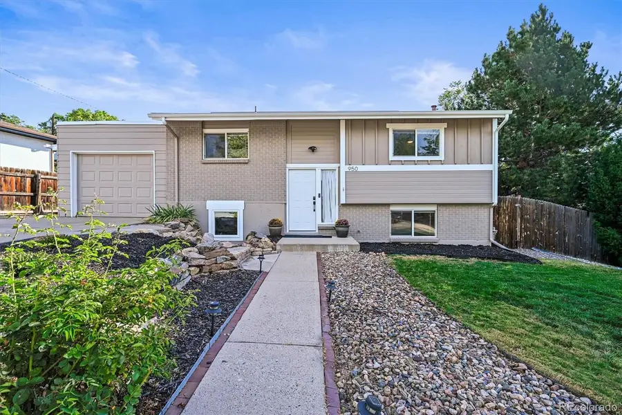 950 S Pierson Way, Lakewood, CO 80226 - Image #2