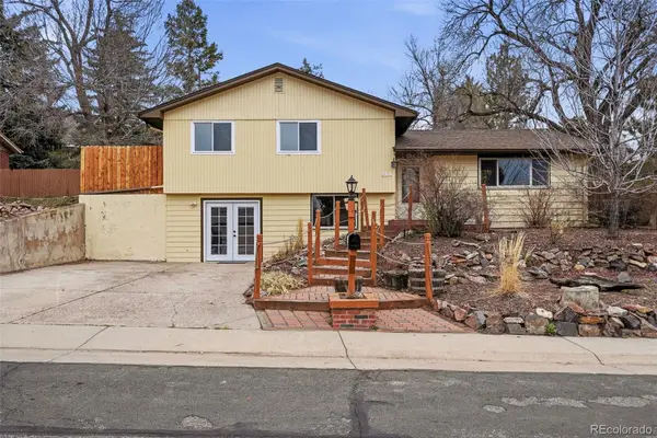564 Vista Drive, Castle Rock, CO 80104