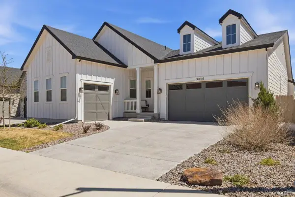 9006 Chalk Creek Place, Littleton, CO 80125