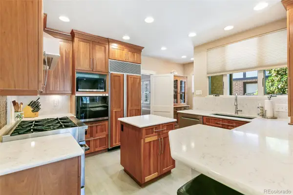 4621 E 17th Avenue Parkway, Denver, CO 80220