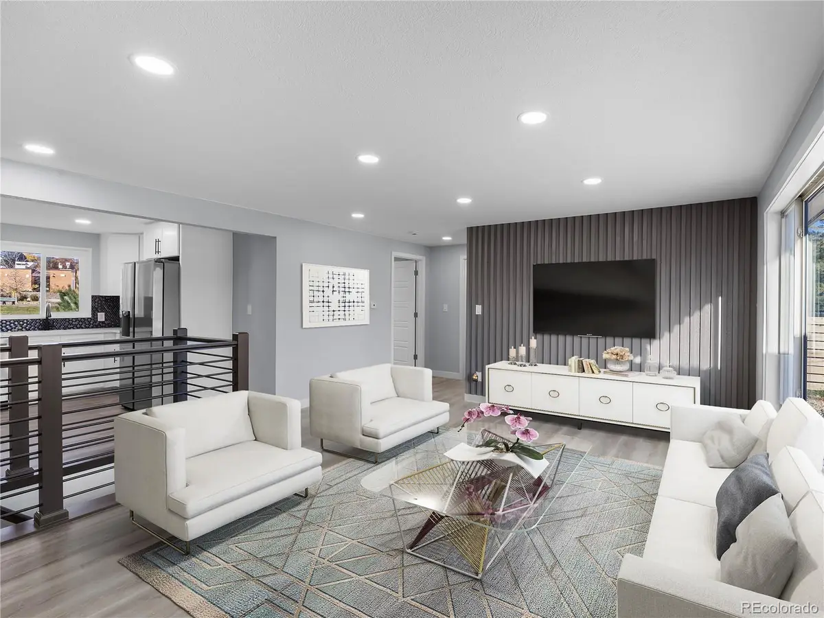 951 E 10th Avenue, Broomfield, CO 80020 - Image #1