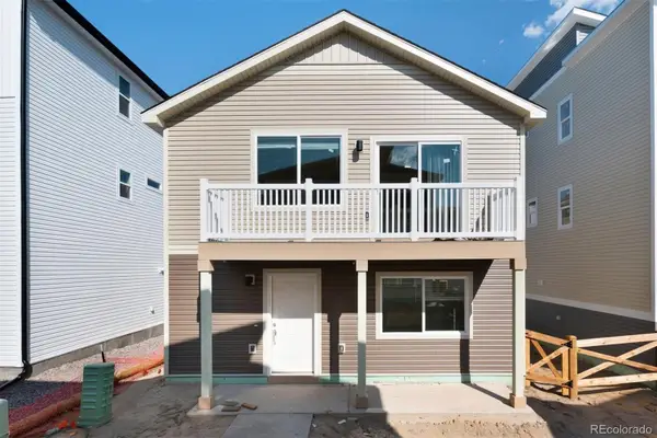 46562 Avery Lane, Bennett, CO 80102