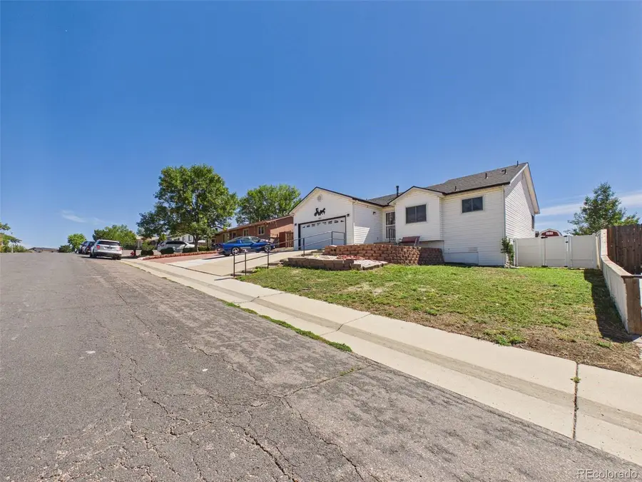 8250 Explorador Calle, Welby, CO 80229 - #3