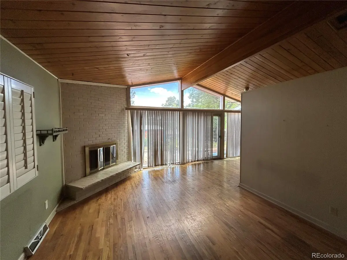 850 W 6th Avenue, Broomfield, CO 80020 - #1