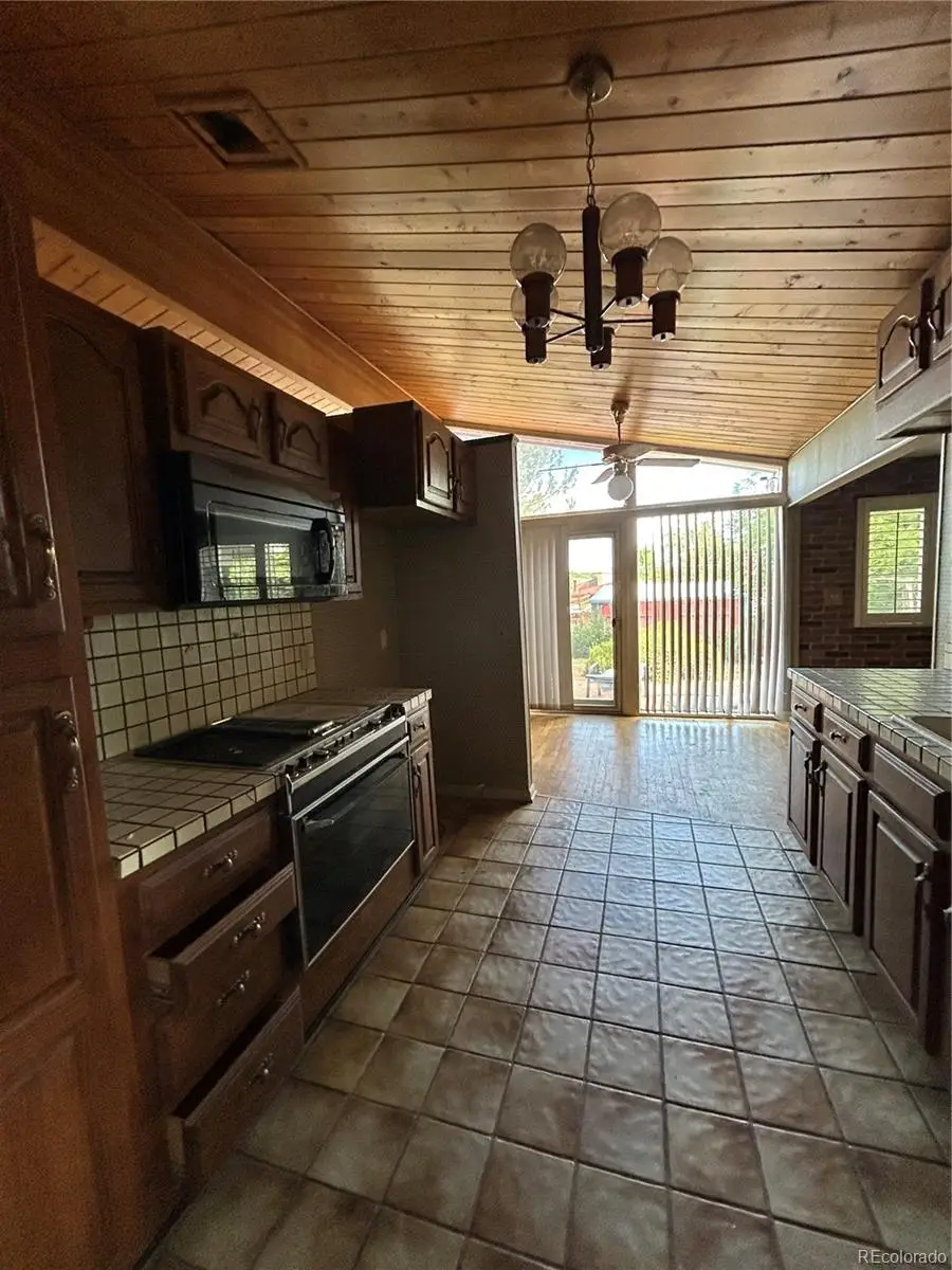 850 W 6th Avenue, Broomfield, CO 80020 - #3