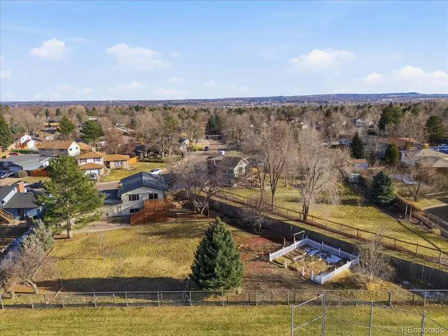 7158 W Roxbury Avenue, Littleton, CO 80128 - Image #2