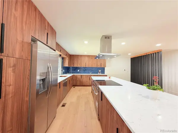 2448 S Holland Court, Denver, CO 80227