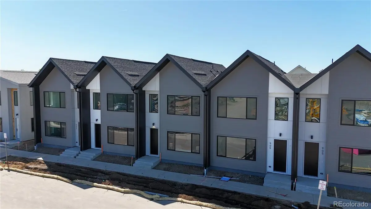 909 Edge Circle, Longmont, CO 80501 - #1