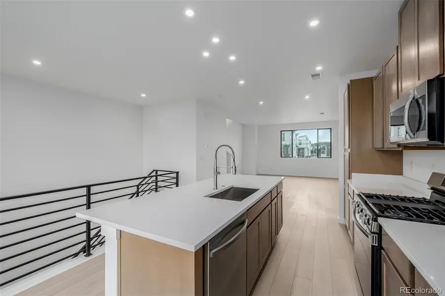 2076 S Holly Street #2, Denver, CO 80222 - Image #3