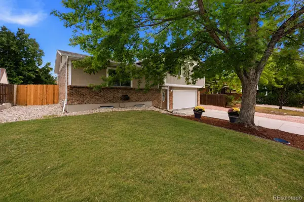 7724 S Hoyt Street, Littleton, CO 80128