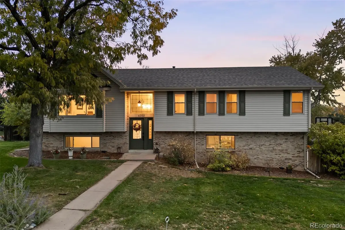 4202 W Pondview Place, Littleton, CO 80123 - Image #1