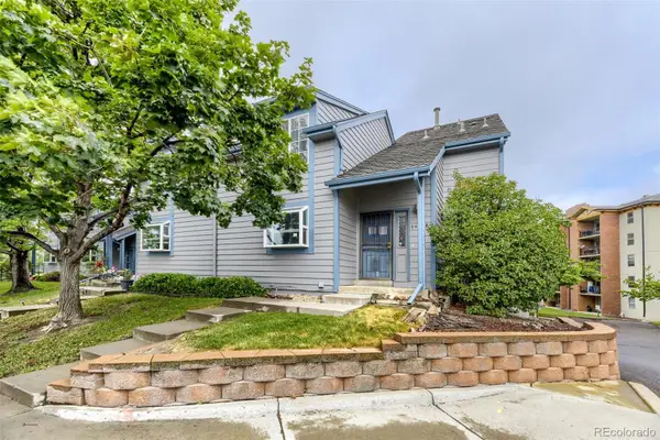 2405 S Worchester Court #B, Aurora, CO 80014