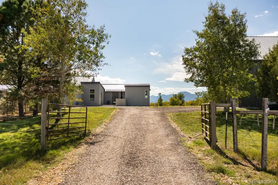 5952 Oxford Road, Niwot, CO 80503 - Image #2