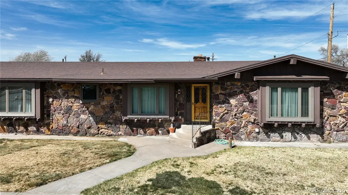412 W Poplar Street, Walsh, CO 81090 - #1