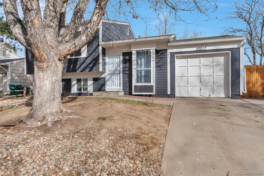 20717 E Coolidge Place, Aurora, CO 80011 - Image #2