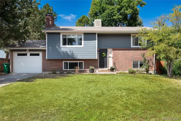 7175 S Penrose Court, Centennial, CO 80122