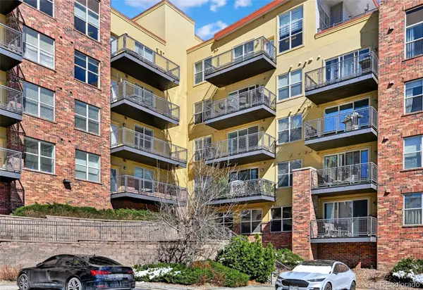 9079 E Panorama Circle #301, Englewood, CO 80112