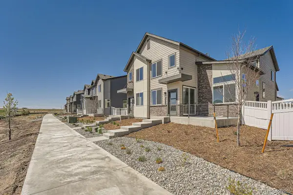 1232, 1234 S Algonquian, Aurora, CO 80018