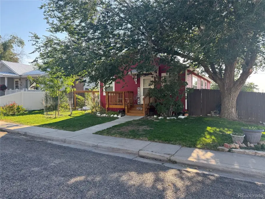 203 Dakota Avenue, Rangely, CO 81648 - Image #2