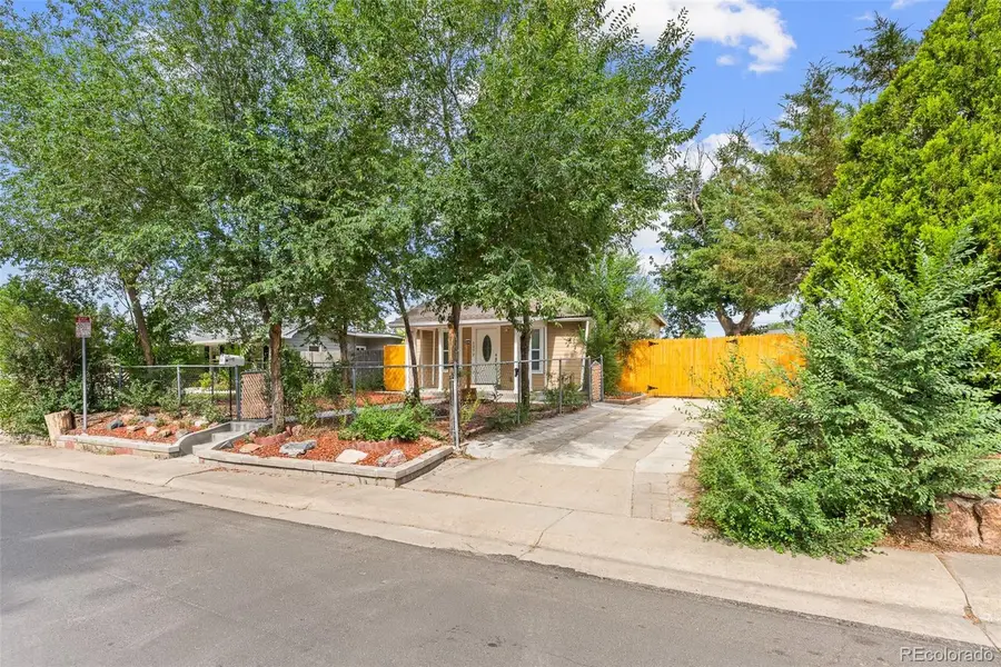 1272 Ulster Street, Denver, CO 80220 - #3