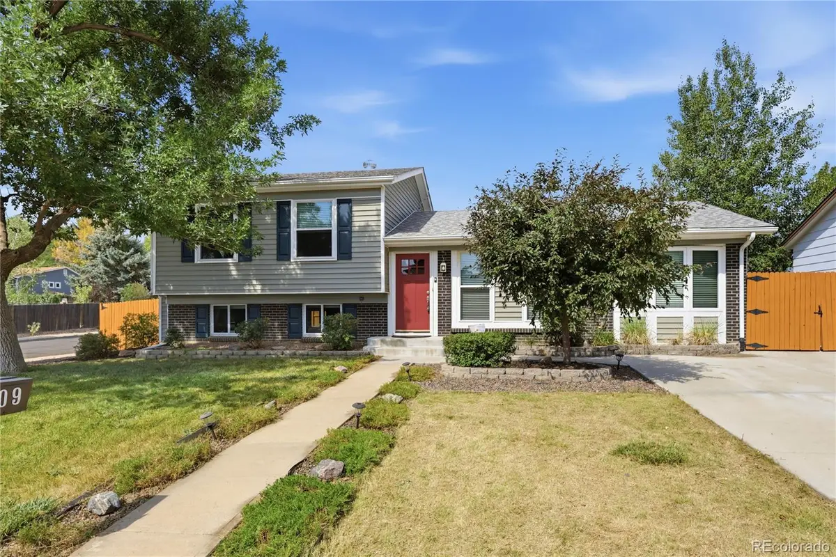1809 E Cottonwood Street, Broomfield, CO 80020 - #1