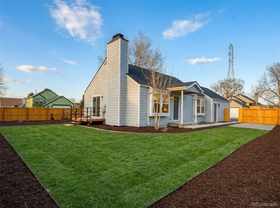 4711 Granby Way, Denver, CO 80239 - #2