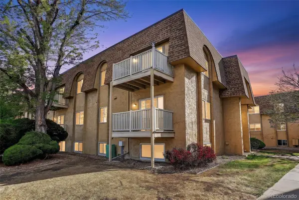 7335 E Quincy Avenue #104, Denver, CO 80237