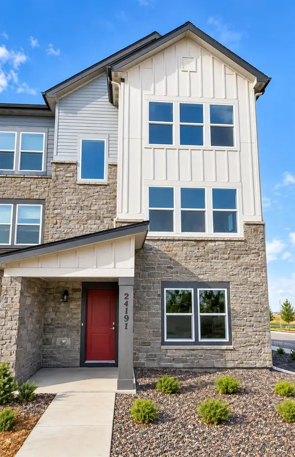 24191 E 54th, Aurora, CO 80019