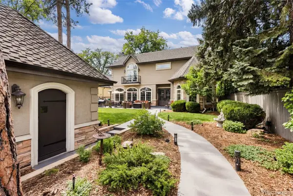 1160 N Monaco Parkway, Denver, CO 80220