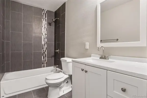 901 Racine Street, Aurora, CO 80011